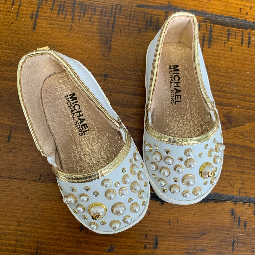 Michael Kors, Infant size 4, dress flats with beading